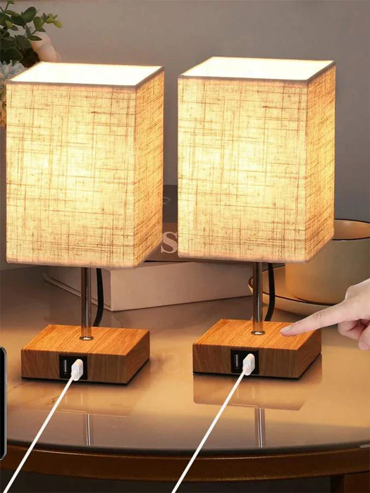 LED-skrivbordslampa från Bedside Lamps - beröringskänslig dimbar bordslampa med USB- och Type C-port, snabbladdning, ögonskydd - idealisk läslampa för studenter och långvariga läsare