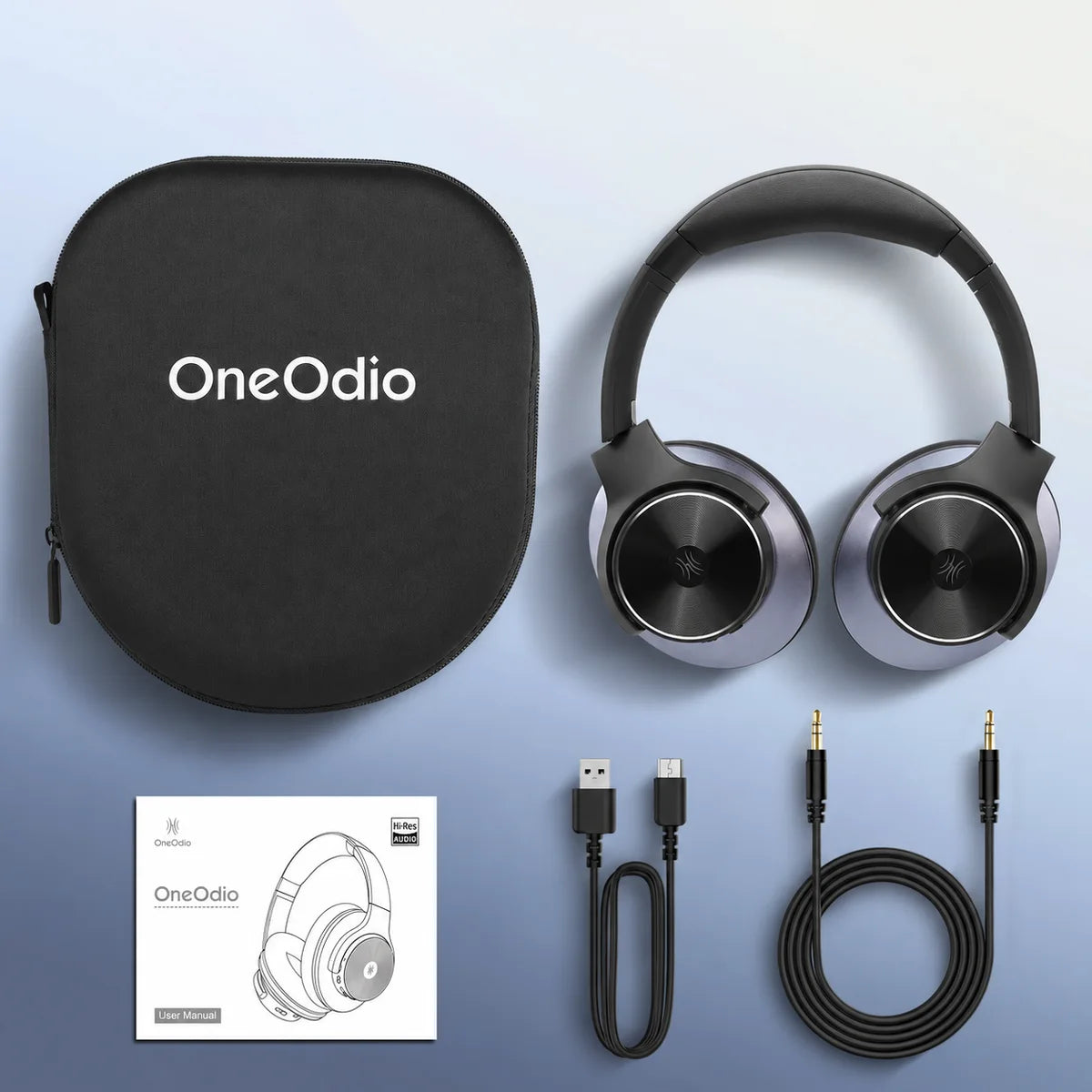 Medföljande tillbehör: hörlurar, OneOdio EVA-bärfodral, USB-C-kabel, 3,5 mm-kabel och användarhandbok